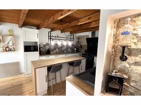maison de village rénovée  à deux pas de la rivière de la valouse - jura