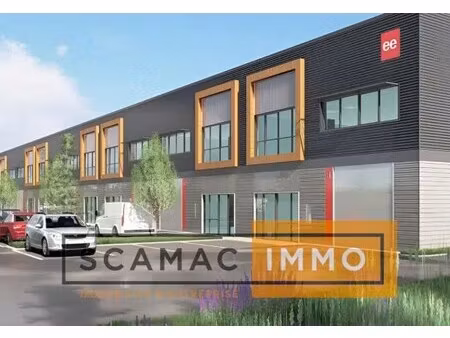 location entrepôt 4 950 m²