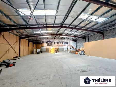 location local d'activités 780 m²