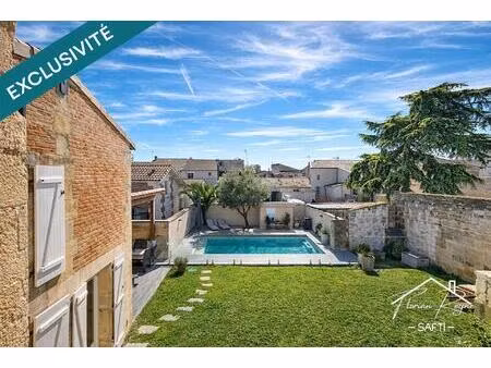 maison en pierre avec piscine au calme proche commodités