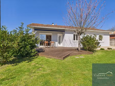 maison rénovée d'environ 115m2 hab avec dépendance sur terra