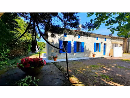 vente maison 5 pièces  136.77m²  tugéras