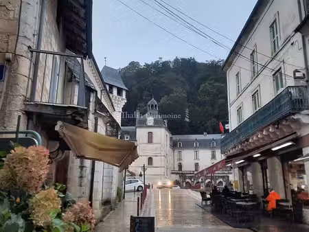 brantôme-en-périgord  immeuble de caractère 250 m2  emplacement premium  projet artistique