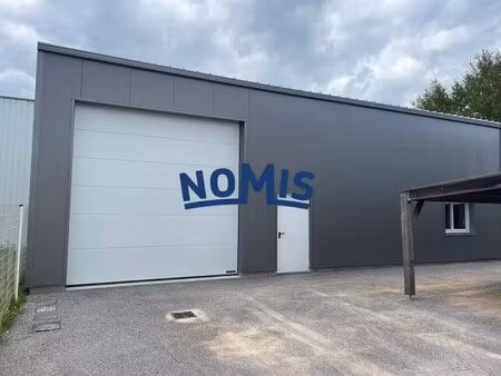 location entrepôt 115 m²