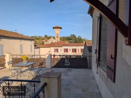 vente maison 8 pièces 270 m² à laplume (47310)  265 000 €