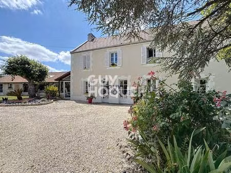 vente maison à valambray (14370) : à vendre / 275m² valambray