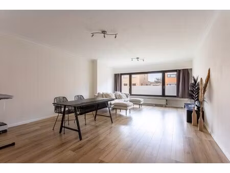 appartement te koop in wommelgem met 2 slaapkamers