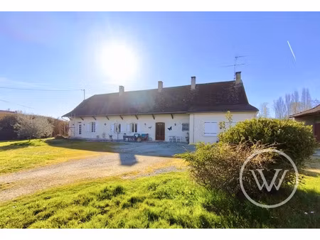 vente maison 4 pièces 420 m² bantanges (71500)