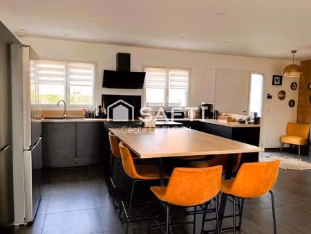 maison de plain-pied  3 chambres  suite parentale