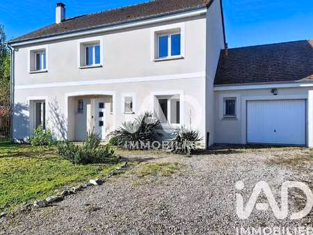 vente maison à orléans (45000) : à vendre / 147m² orléans