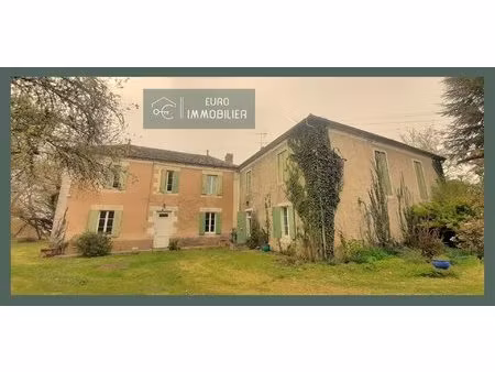 proche bazas- maison en pierre - 4 chambres et dépendances - 8