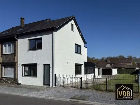 huis te koop in maasmechelen met 4 slaapkamers
