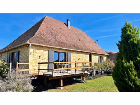 vente maison 8 pièces 270 m² à saint-cyprien (24220)  382 000 €