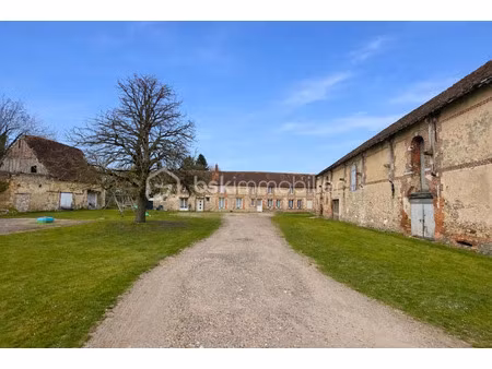 vente maison 11 pièces 313 m² à chaumont-en-vexin (60240)  395 000 €