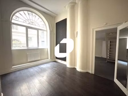 location bureaux 89 m²