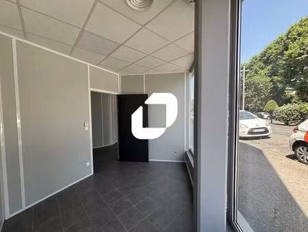 location bureaux 130 m²