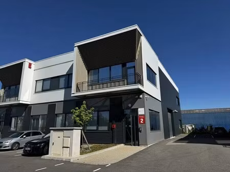 vente local d'activités 529 m²
