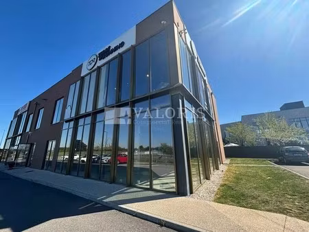 location commerce 205 m²