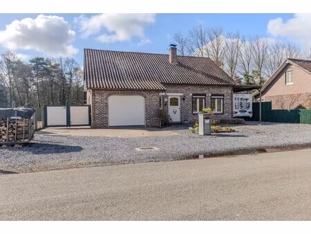 huis te koop in neeroeteren met 3 slaapkamers