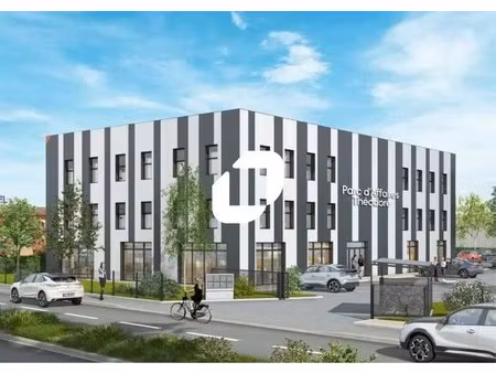 location bureaux 150 m² à 1 476 m²