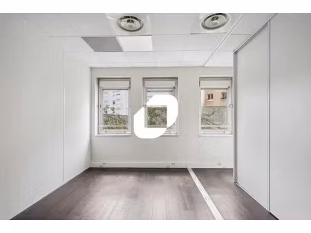 location bureaux 60 m²