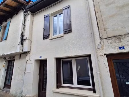 maison de village avec cour