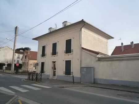 location appartement 1 pièce  15.71m²  taverny