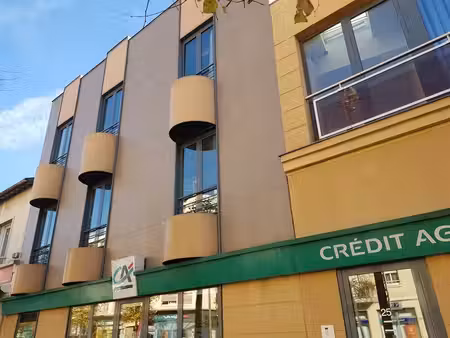location bureaux 69m²