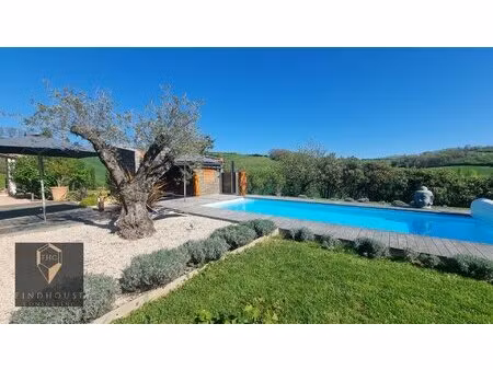 maison t5 - 184 m2 - garage - piscine