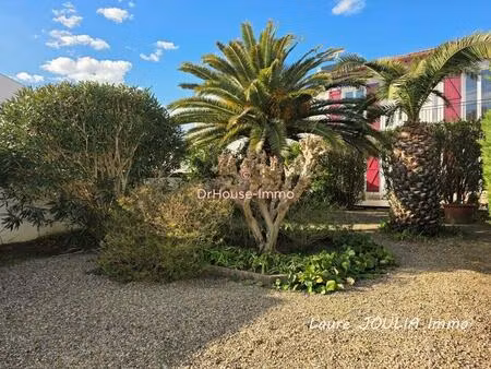 maison de ville 6 pièces 115 m² avec jardin et garage - saint-jean-de-luz (64500) .