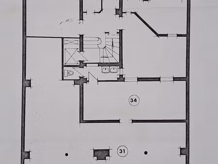 location commerce 124 m²