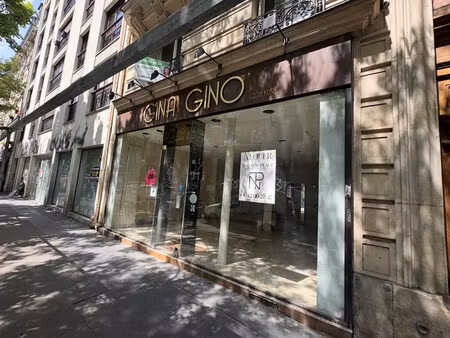 location commerce 60 m²