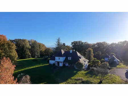 vente maison 8 pièces 232m2 lembeye 64350 - 293000 € - surface privée