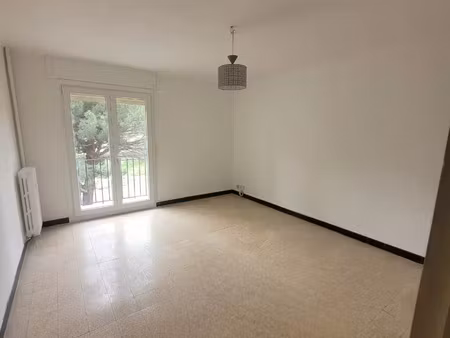 vente appartement 2 pièces 50m2 amélie-les-bains-palalda 66110 - 87000 € - surface privée