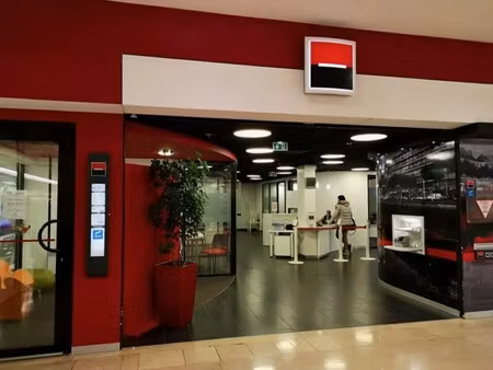 location commerce 359 m²