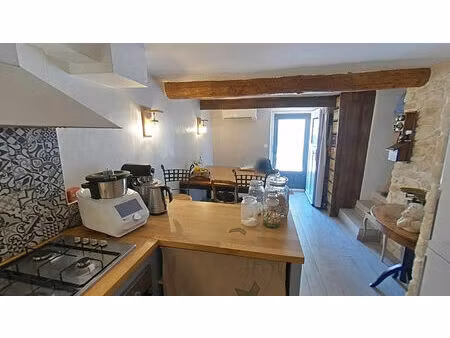 a louer - sarrians - maison de village - type 3