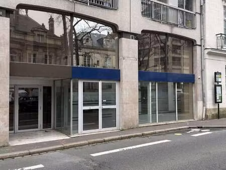 vente bureaux et commerces à nantes saint-felix (44000) : à vendre / 164m² nantes saint-fe