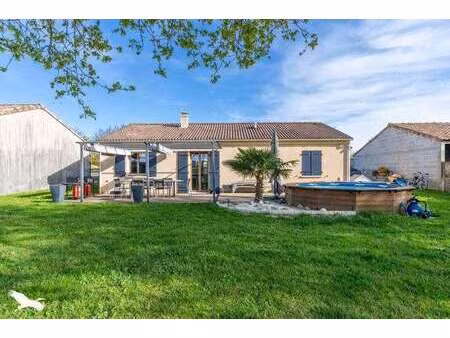 vente maison à beaufou (85170) : à vendre / 95m² beaufou