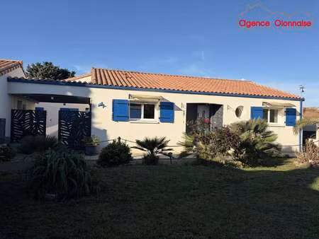 vente maison piscine aux sables-d'olonne (85100) : à vendre piscine / 186m² les sables-d'o
