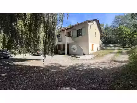 charmante maison avec terrain à sainte-croix-volvestre