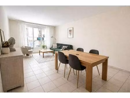 location appartement 3 pièces à nantes canclaux - mellinet (44000) : à louer 3 pièces / 74