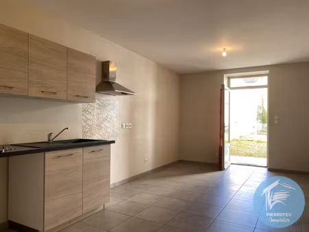 t2 au rdc avec terasse