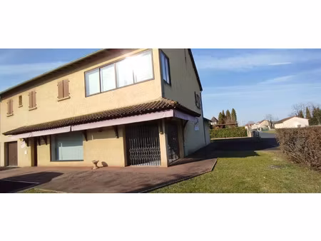 vente maison 5 pièces 260 m² biars-sur-cère (46130)