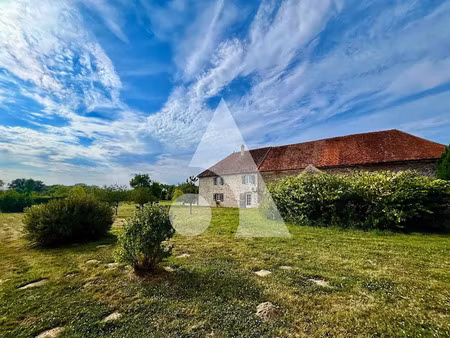 vente propriété 10 pièces 367 m² à vic-de-chassenay (21140)  485 000 €