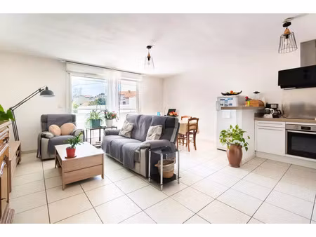 vente appartement 3 pièces 63 m² marseille 13 (13013)