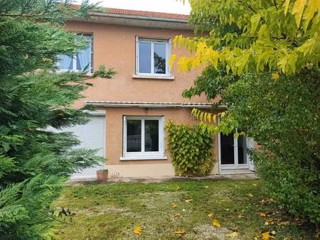 vente maison 5 pièces 140 m² saint-astier (24110)