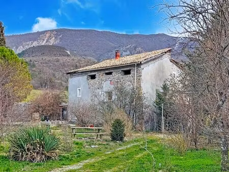 vente maison 3 pièces 140 m² thoard (04380)