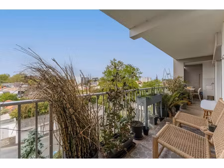 vente appartement 5 pièces 112 m² bordeaux (33200)