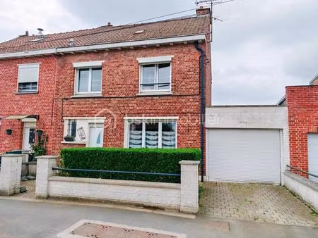 4 chambres / jardin / garage / cave / stationnement / garage