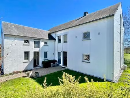 villa avec cabinet indép. – prof. lib. ou maison kangourou